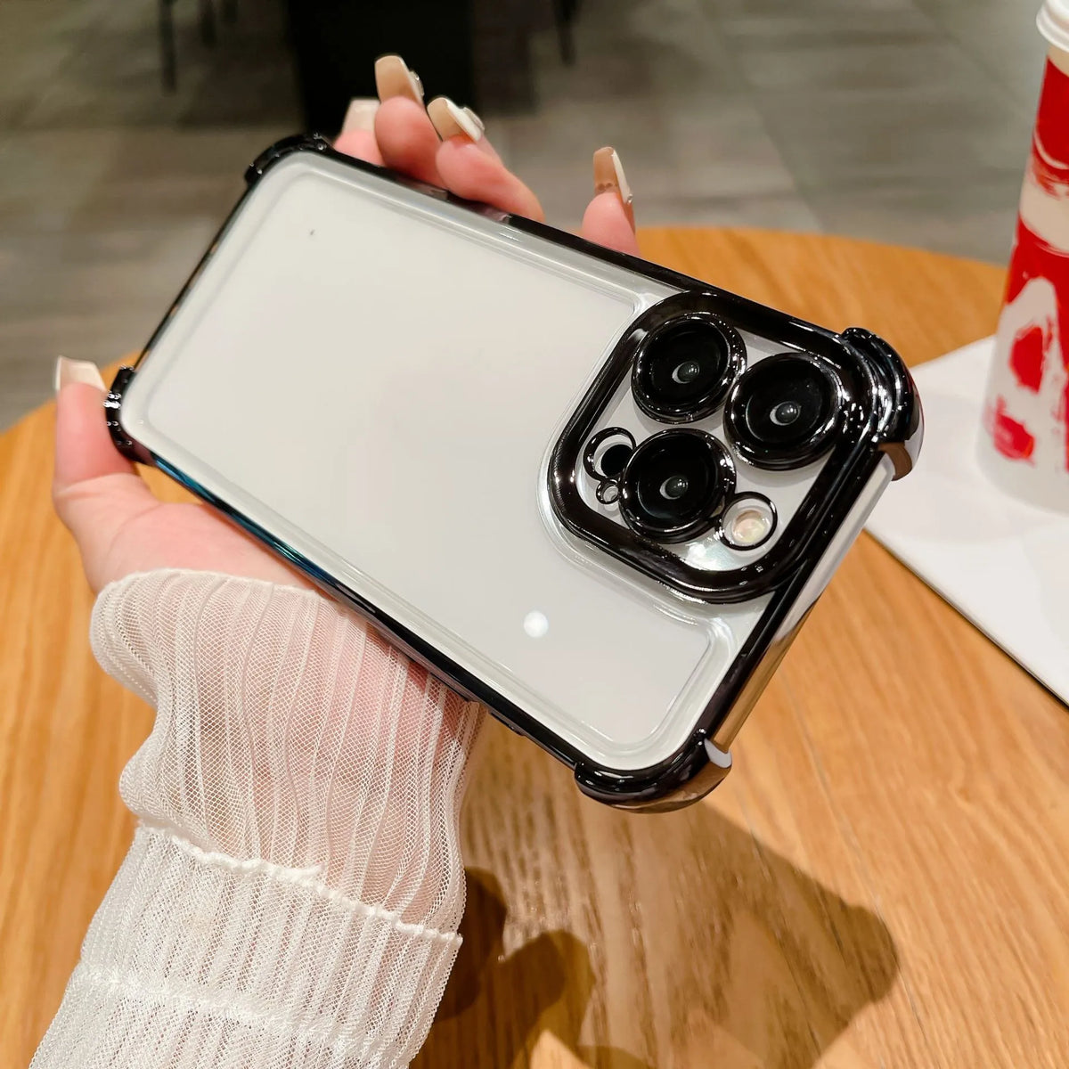 Electroplated Hard Acrylic Clear Shockproof Phone Case for iPhone