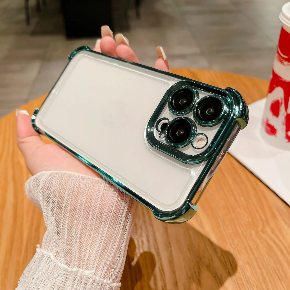 Electroplated Hard Acrylic Clear Shockproof Phone Case for iPhone